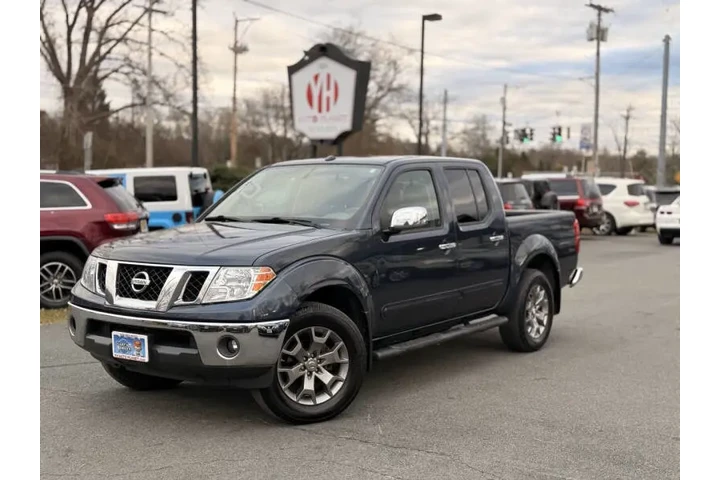$19995 : 2017 Frontier SL image 1