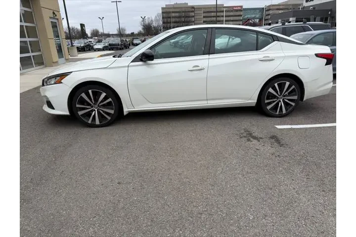 $17266 : Nissan Altima 2020 AWD 2.5 S image 1