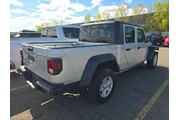 $26990 : Jeep Gladiator 2023 4x4 Texa thumbnail
