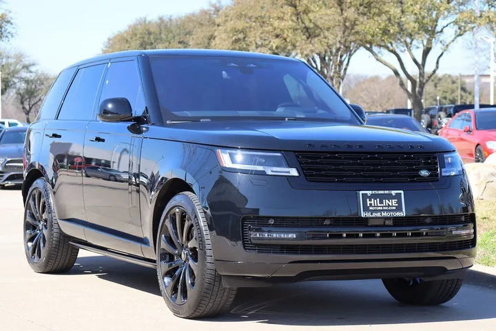 $96996 : 2023 Range Rover SE image 3