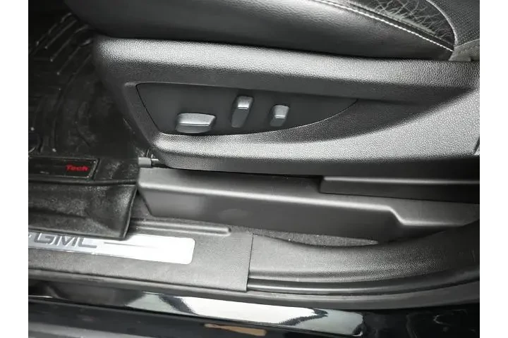 $36991 : GMC Yukon 2019 4x2 SLT 4dr S image 7