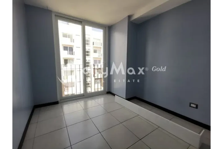 $1 : CityMax-Gold Vende Apartamento image 5