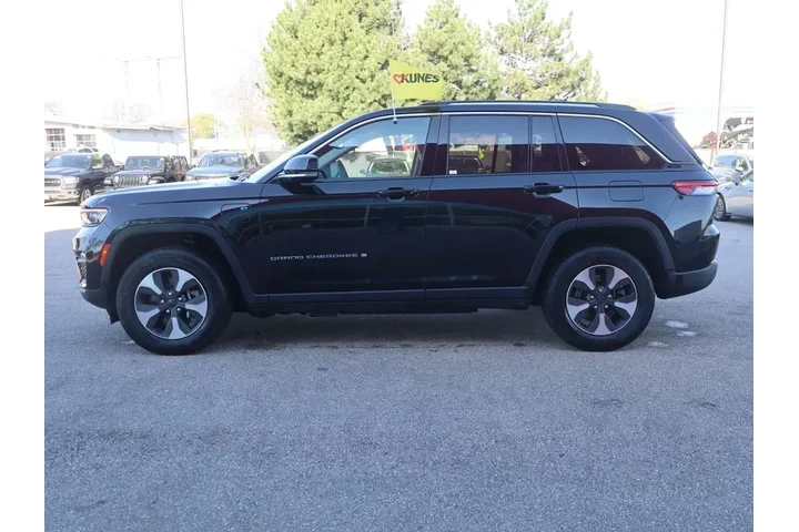 $26877 : Jeep Grand Cherokee 2023 4x4 image 6