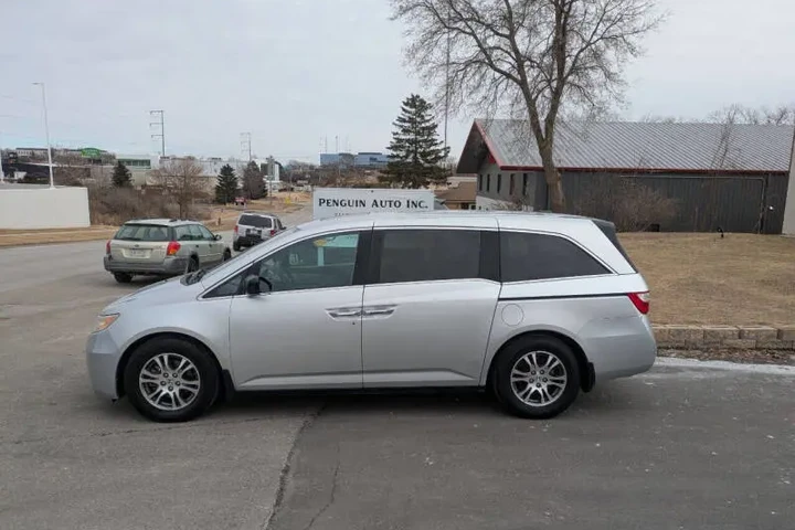 $6990 : 2013 Odyssey EX-L image 3