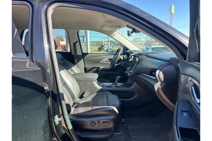 $15700 : Chevrolet Traverse 2019 RS 4 image 7