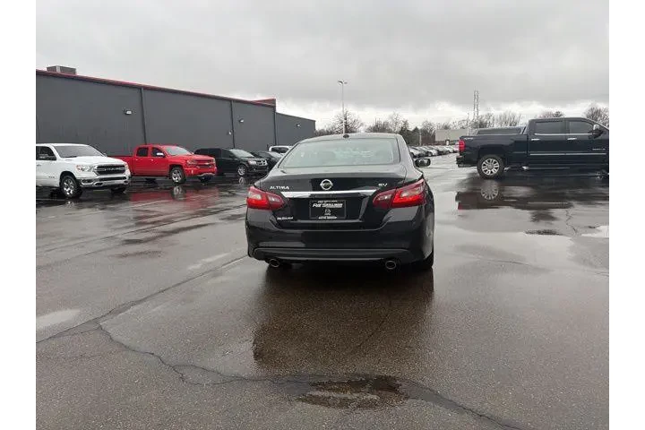 $10995 : Nissan Altima 2018 2.5 SV 4d image 9