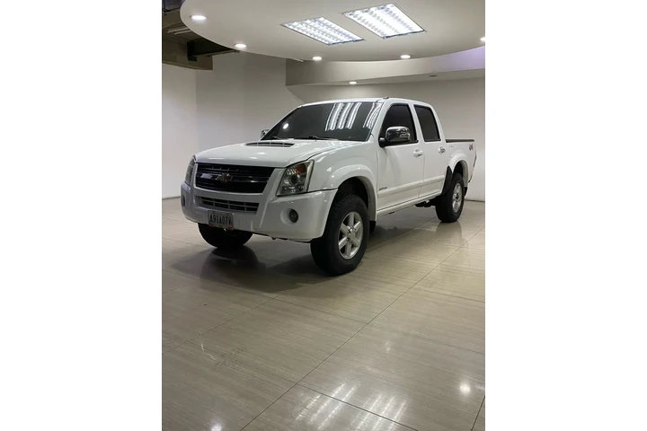 $14000 : Venta Chevrolet luv 2011 image 1