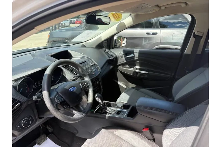 $9950 : 2018 Escape SE image 9