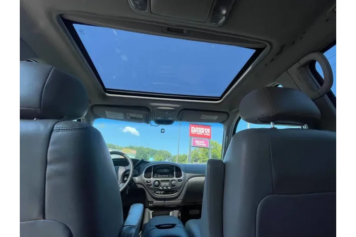 $9500 : 2003 Sequoia Limited image 10