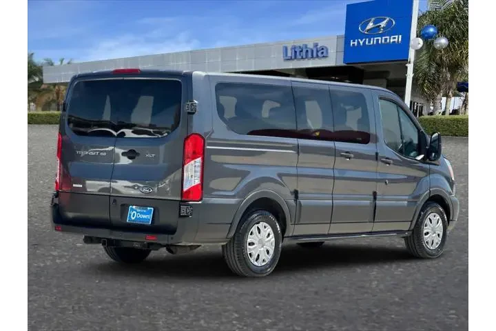 $16899 : Ford Transit 2017 150 XL 3dr image 3