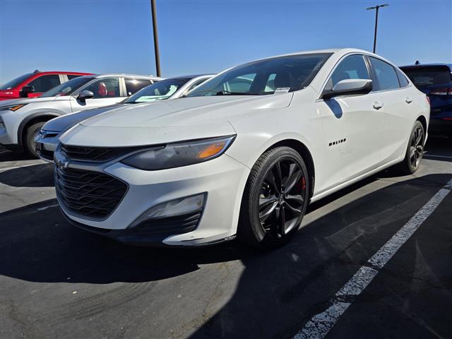 $16852 : Pre-Owned 2020 Malibu LT image 10