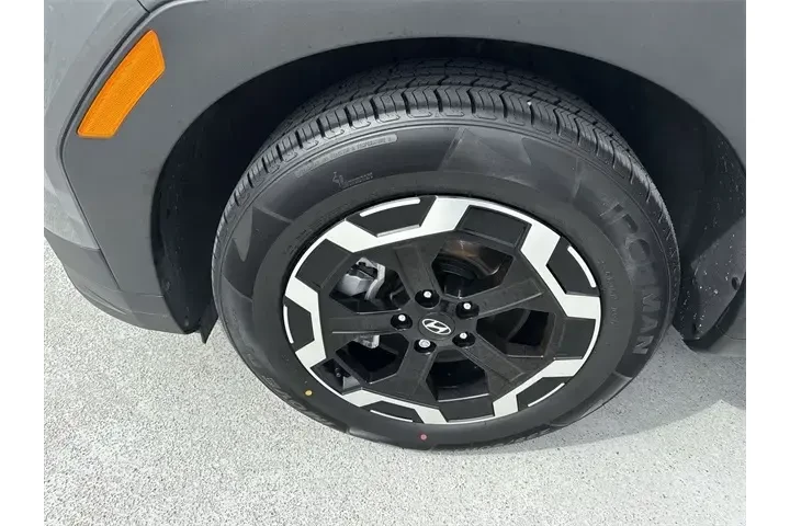 $27488 : Hyundai SANTA FE 2024 SEL 4d image 10