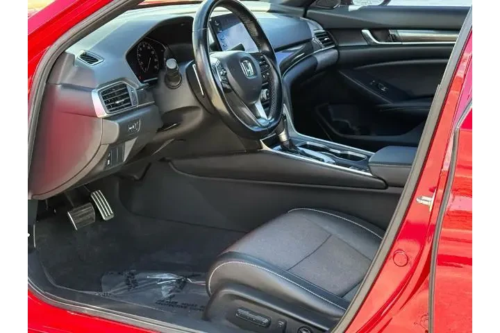 $19989 : Honda Accord 2020 Sport 4dr image 5