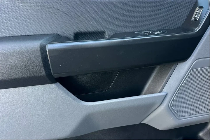 $39900 : Ford F-150 2025 4x4 XL 2dr R image 10