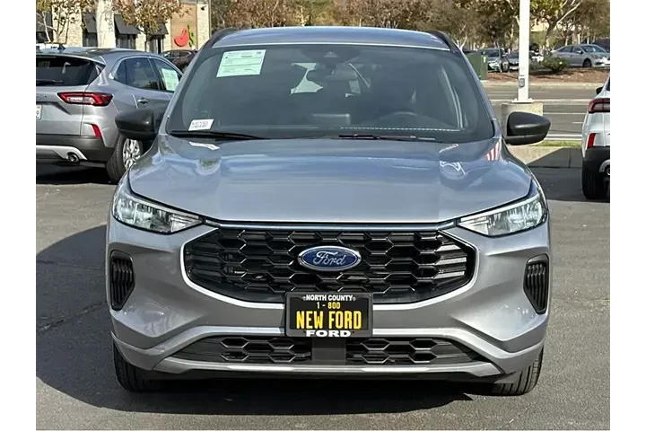 $25000 : Ford Escape 2024 ST-Line 4dr image 2