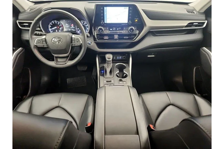 $31998 : Toyota Highlander 2022 AWD X image 9