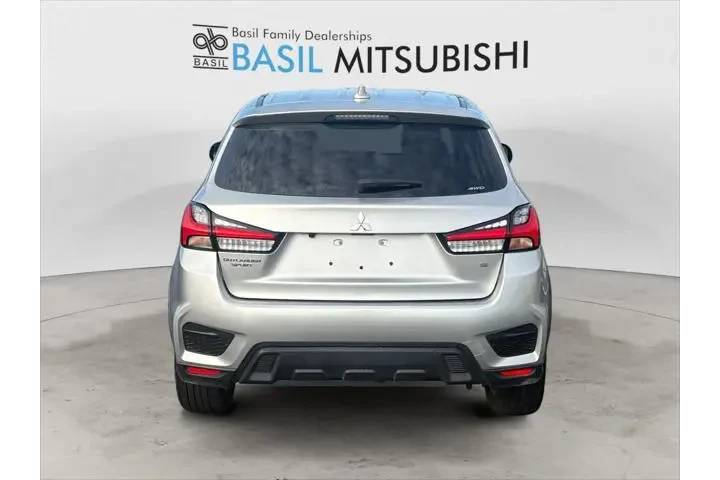 $21371 : Mitsubishi Outlander Sport 2 image 4