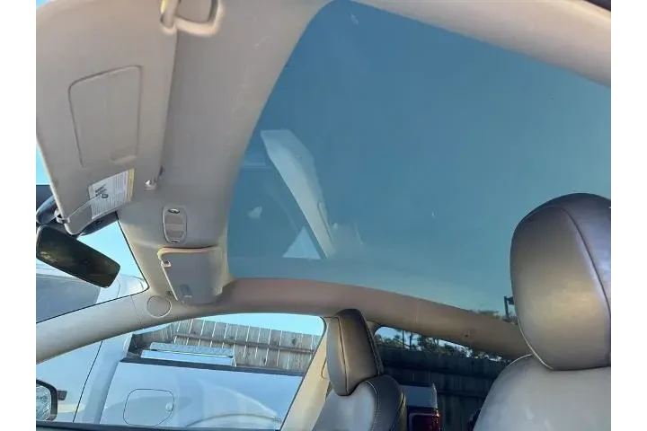 $30097 : Tesla Model Y 2024 Long Rang image 9