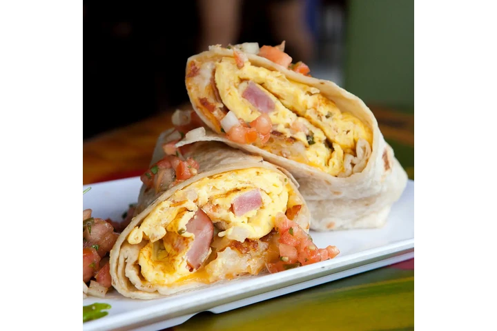 Castañedas Mexican Food😋 image 3