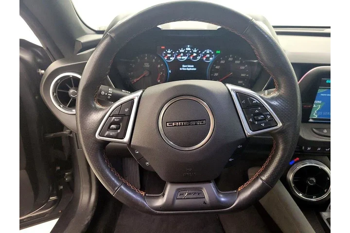 $23998 : Chevrolet Camaro 2017 LT 2dr image 9