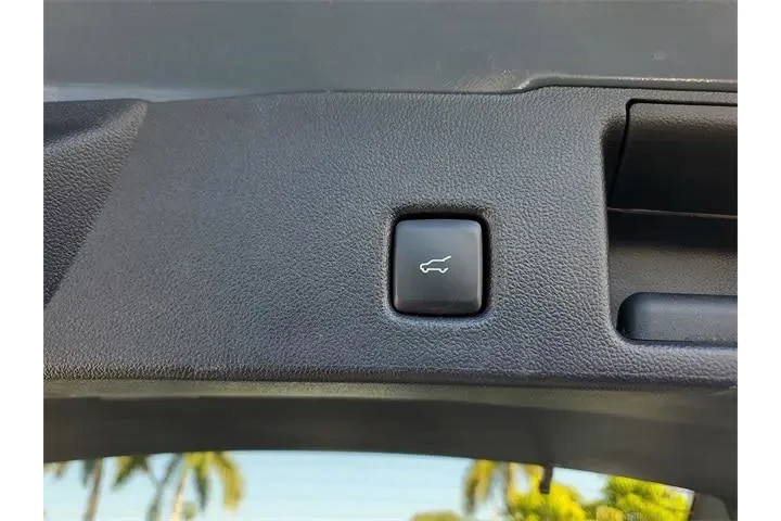 $20590 : Ford Escape 2024 ST-Line 4dr image 8