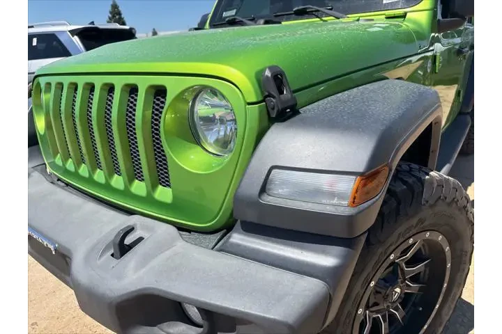 $21995 : Jeep Wrangler Unlimited 2018 image 9