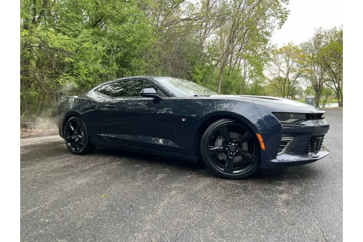 $25997 : 2016 Camaro SS image 10