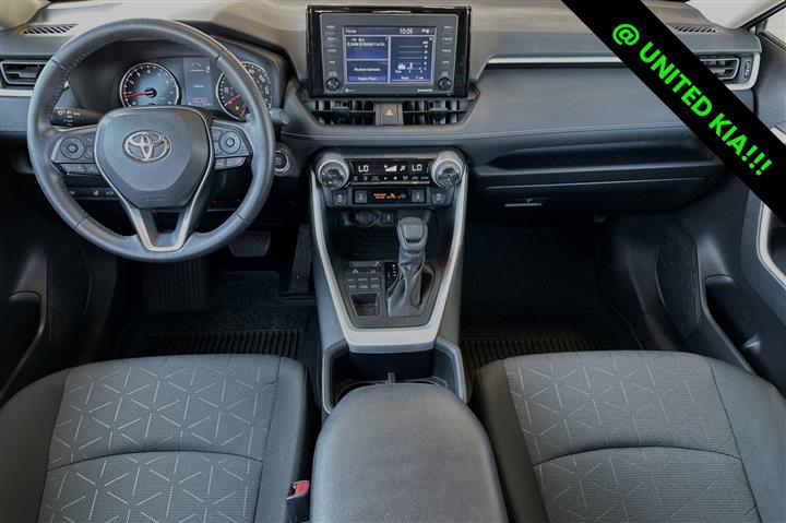 $30998 : Pre-Owned 2022 RAV4 XLE image 10