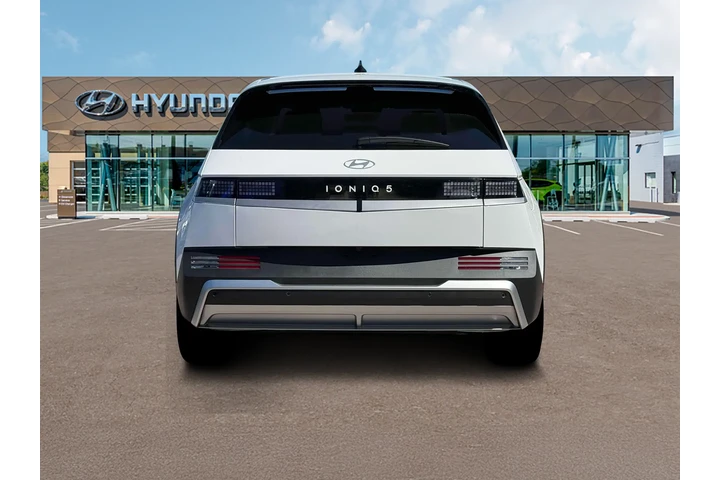 $32988 : Hyundai IONIQ 5 2025 SE 4dr image 7