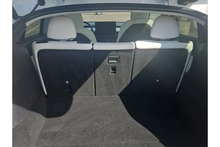 $27000 : Tesla Model Y 2021 AWD Long image 9