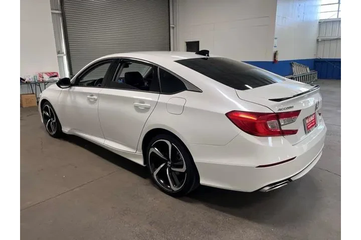 $23978 : Honda Accord 2021 Sport Spec image 5