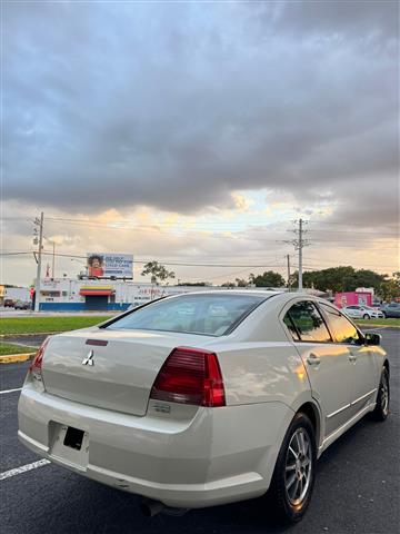 $2650 : 🚗2005 MITSUBISHI GALANT CASH image 4