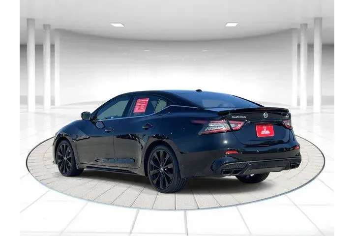 $31529 : Nissan Maxima 2022 3.5 SR 4d image 2