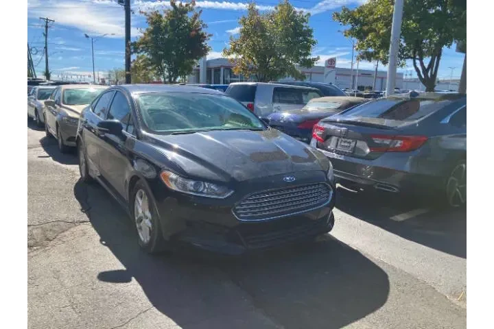 $8550 : 2016 Fusion SE image 7