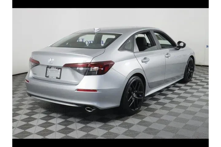 $28875 : Honda Civic 2025 Sport 4dr S image 7