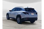 $23194 : Hyundai TUCSON 2023 SEL 4dr thumbnail