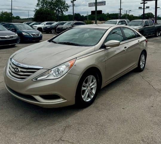 $3800 : 2011 Sonata GLS image 2