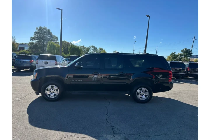 $6980 : 2011 Suburban 4WD 4dr 1500 LT image 5