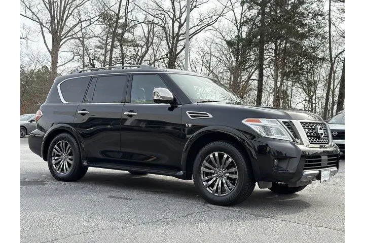 $26054 : Nissan Armada 2019 4x4 SV 4d image 2