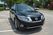 2016 Pathfinder Platinum thumbnail