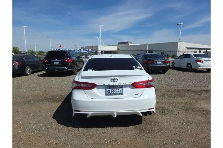 $15900 : Toyota Camry 2019 SE 4dr Sed image 5