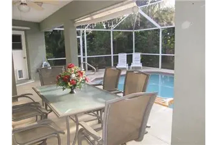 $2200 : Rental property with 3 bedro image 7