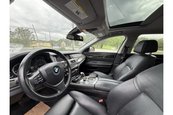 $11999 : 2015 BMW 7 Series 740Li image 10