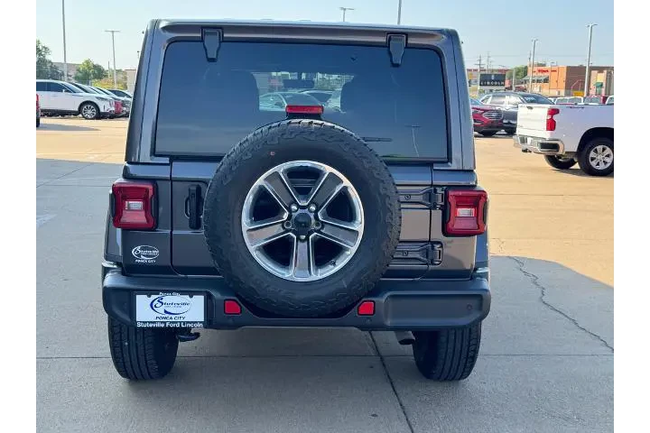 $27477 : Jeep Wrangler Unlimited 2021 image 6