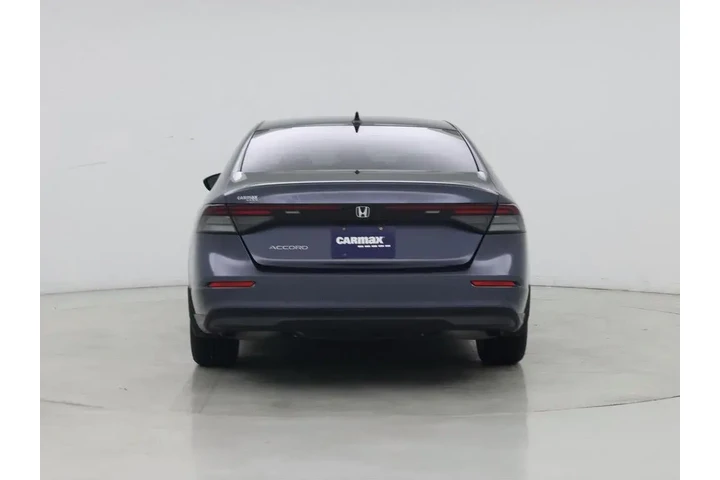 $22998 : Honda Accord 2023 LX 4dr Sed image 6