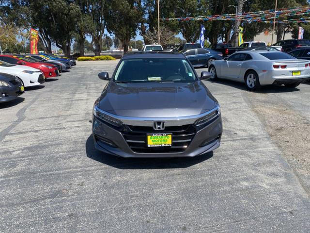 $22999 : 2018 Accord Touring image 3