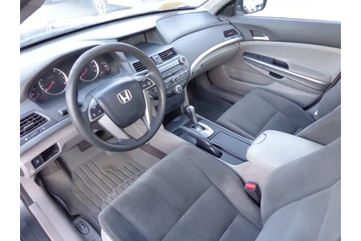 $5450 : 2010 Accord EX image 10