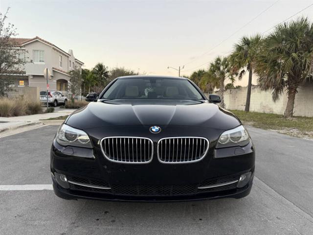 $8555 : 2013 BMW 5 Series 535i xDrive image 3