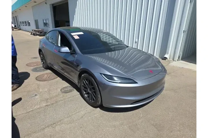 $38800 : Tesla Model 3 2025 Long Rang image 1