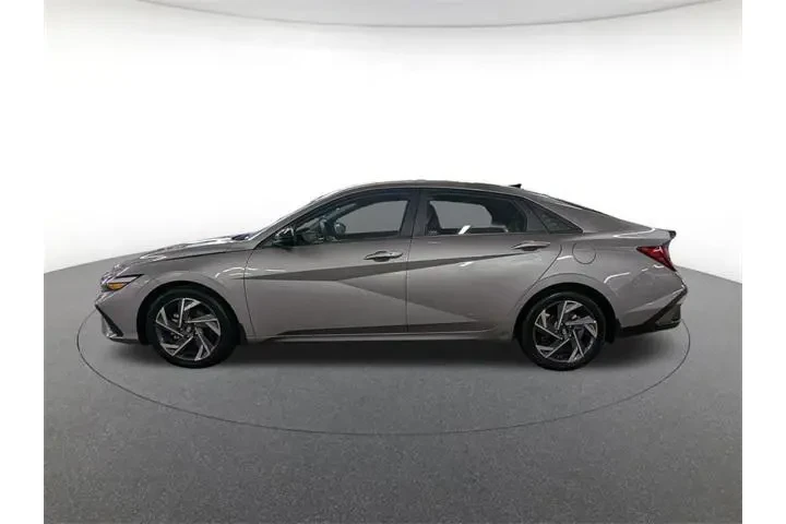 $19700 : Hyundai ELANTRA 2025 SEL Spo image 8